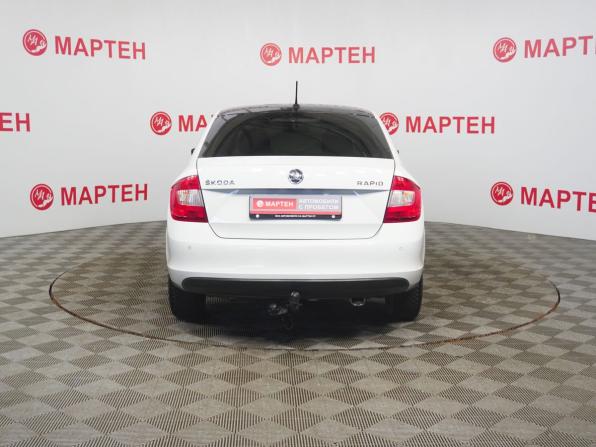 Skoda Rapid I с пробегом 2016 года, цена 999 000 рублей, 153602 км, лифтбек, Автокод Объявления