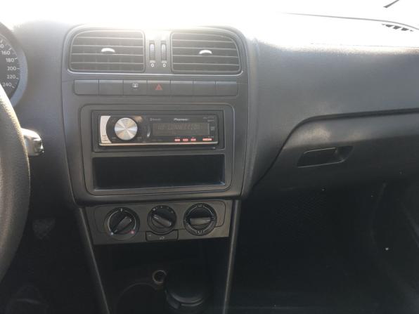 Volkswagen Polo V с пробегом 2011 года, цена 510 000 рублей, 367658 км, седан, Автокод Объявления