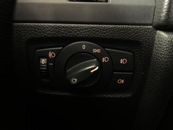 BMW 1 серии I (E81/E82/E87/E88) Рестайлинг с пробегом 2010 года, цена 790 000 рублей, 253532 км, хэтчбек, Автокод Объявления