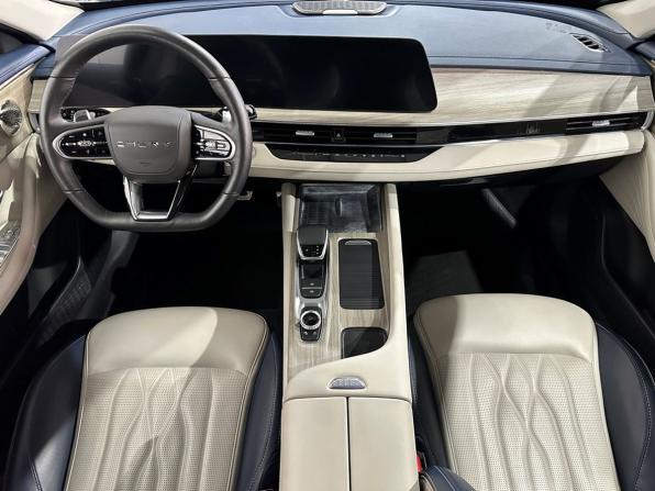 Chery Arrizo 8 с пробегом 2023 года, цена 1 890 000 рублей, 57600 км, седан, Автокод Объявления