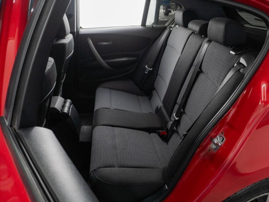 BMW 1 серии I (E81/E82/E87/E88) Рестайлинг Тюмень  - изображение 9