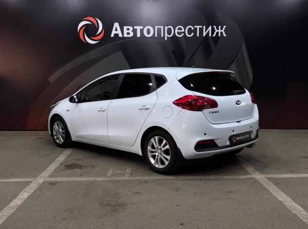 Kia Ceed II с пробегом 2013 года, цена 1 130 000 рублей, 170065 км, хэтчбек, Автокод Объявления
