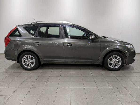 Kia Ceed I Рестайлинг с пробегом 2010 года, цена 890 000 рублей, 158430 км, универсал, Автокод Объявления