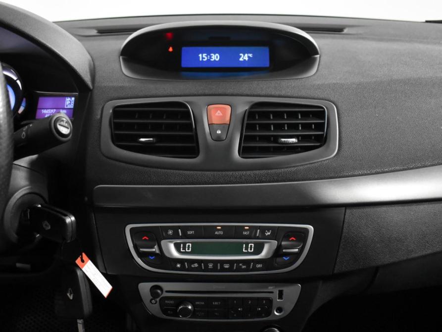 Renault Fluence I Рестайлинг Санкт-Петербург  - изображение 17