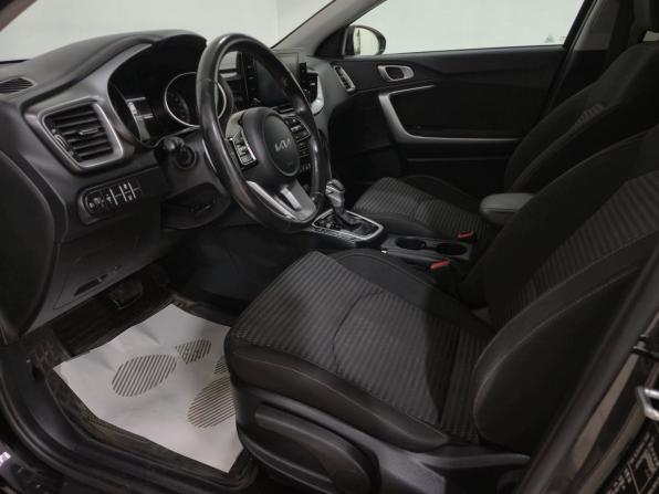 Kia Ceed III Рестайлинг с пробегом 2023 года, цена 1 820 000 рублей, 146300 км, хэтчбек, Автокод Объявления