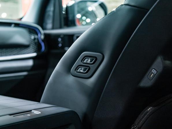 Kia Tasman с пробегом 2025 года, цена 6 300 000 рублей, 3827 км, offers.body_type.unknown, Автокод Объявления
