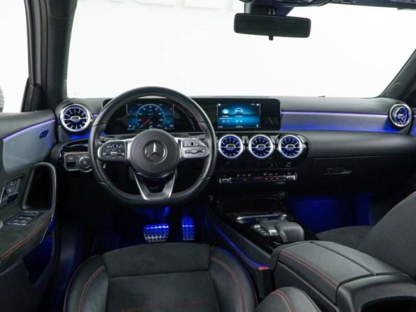 Mercedes-Benz A-Класс IV (W177) с пробегом 2018 года, цена 2 400 046 рублей, 63803 км, хэтчбек, Автокод Объявления