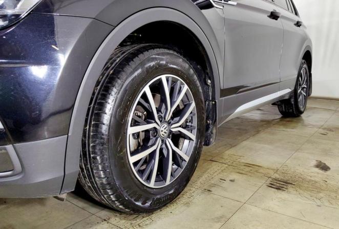 Volkswagen Tiguan II с пробегом 2019 года, цена 2 550 000 рублей, 84968 км, внедорожник, Автокод Объявления