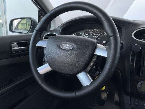 Ford Focus II с пробегом 2006 года, цена 398 000 рублей, 312379 км, седан, Автокод Объявления