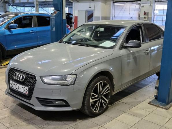 Audi A4 IV (B8) Рестайлинг с пробегом 2013 года, цена 1 190 000 рублей, 203000 км, седан, Автокод Объявления