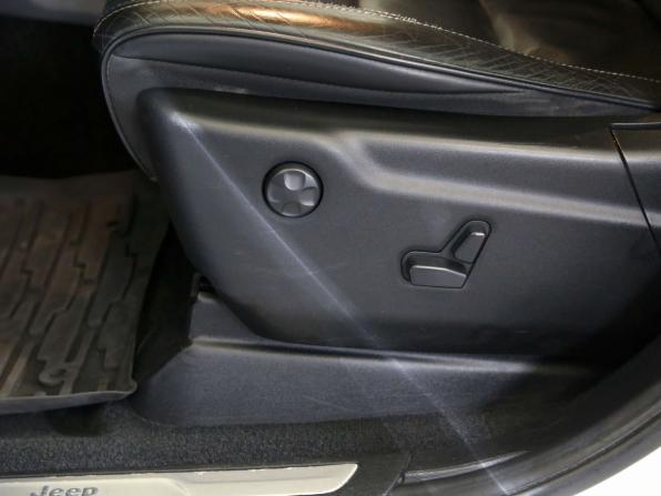 Jeep Grand Cherokee IV (WK2) с пробегом 2013 года, цена 1 745 000 рублей, 224000 км, внедорожник, Автокод Объявления