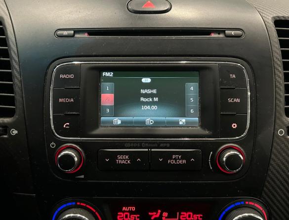 Kia Cerato III с пробегом 2014 года, цена 829 000 рублей, 278348 км, седан, Автокод Объявления