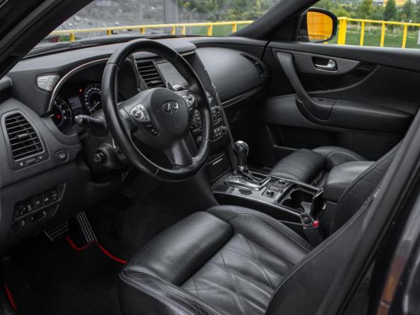 Infiniti QX70 с пробегом 2017 года, цена 1 898 000 рублей, 238685 км, внедорожник, Автокод Объявления