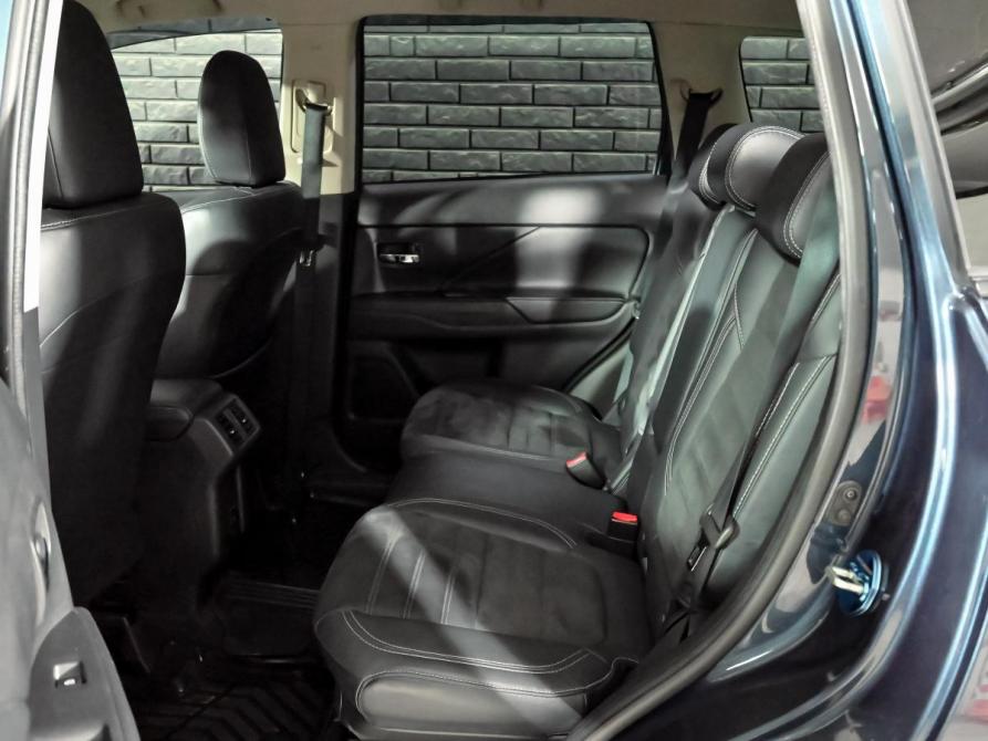 Mitsubishi Outlander III Рестайлинг 3 Екатеринбург  - изображение 20
