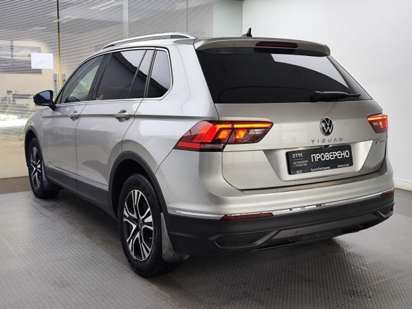 Volkswagen Tiguan II Рестайлинг с пробегом 2021 года, цена 2 600 000 рублей, 98841 км, внедорожник, Автокод Объявления