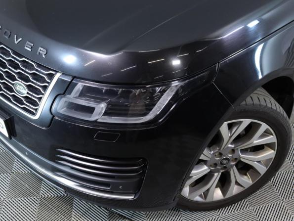 Land Rover Range Rover IV Рестайлинг с пробегом 2018 года, цена 4 850 010 рублей, 255115 км, внедорожник, Автокод Объявления