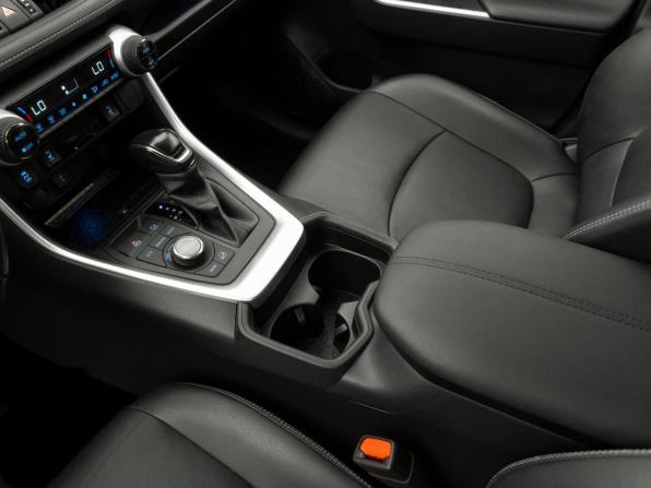 Toyota RAV4 V (XA50) с пробегом 2020 года, цена 3 160 000 рублей, 58512 км, внедорожник, Автокод Объявления