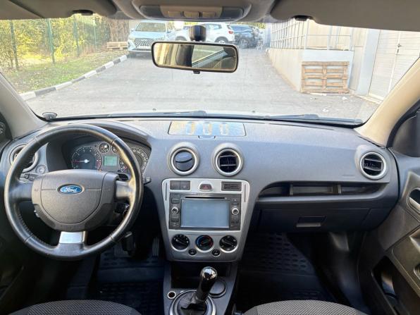 Ford Fusion I Рестайлинг с пробегом 2008 года, цена 425 000 рублей, 194762 км, хэтчбек, Автокод Объявления