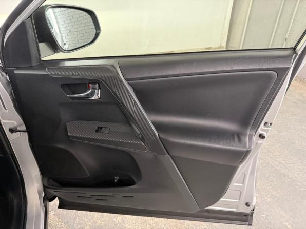 Toyota RAV4 IV (XA40) с пробегом 2013 года, цена 1 770 000 рублей, 127148 км, внедорожник, Автокод Объявления