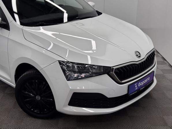 Skoda Rapid II с пробегом 2021 года, цена 1 630 000 рублей, 66706 км, лифтбек, Автокод Объявления