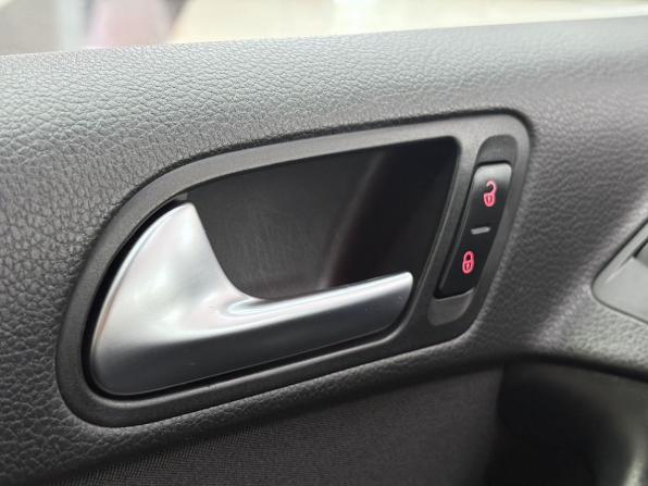 Volkswagen Tiguan I Рестайлинг с пробегом 2016 года, цена 1 699 000 рублей, 102277 км, внедорожник, Автокод Объявления