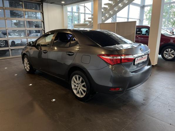 Toyota Corolla XI (E160 E170 E180) с пробегом 2013 года, цена 926 000 рублей, 237480 км, седан, Автокод Объявления