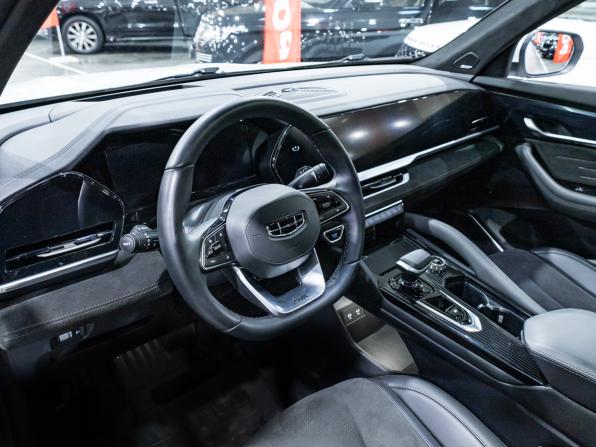 Geely Monjaro I с пробегом 2024 года, цена 3 199 585 рублей, 45785 км, внедорожник, Автокод Объявления