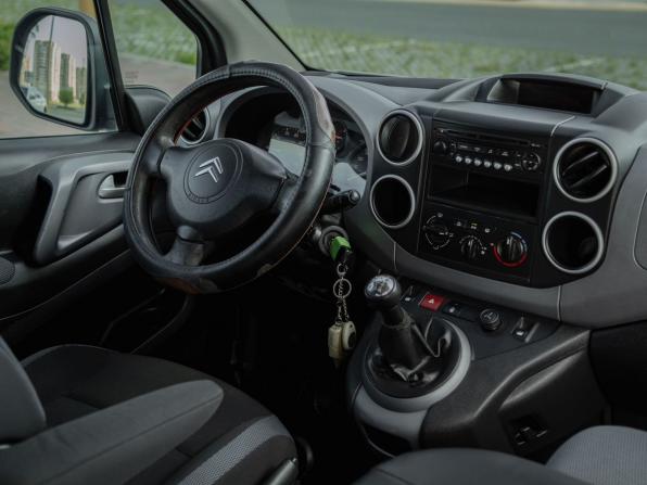 Citroen Berlingo II с пробегом 2011 года, цена 640 000 рублей, 280000 км, компактвэн, Автокод Объявления