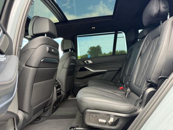 BMW X7 I (G07) Рестайлинг с пробегом 2024 года, цена 11 990 000 рублей, 24725 км, внедорожник, Автокод Объявления