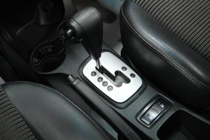 Kia Sportage II с пробегом 2006 года, цена 969 000 рублей, 306100 км, внедорожник, Автокод Объявления