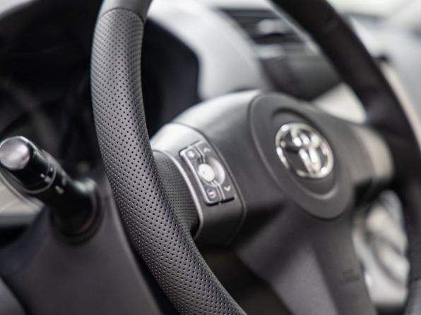 Toyota RAV4 III (XA30) с пробегом 2008 года, цена 1 268 000 рублей, 158501 км, внедорожник, Автокод Объявления