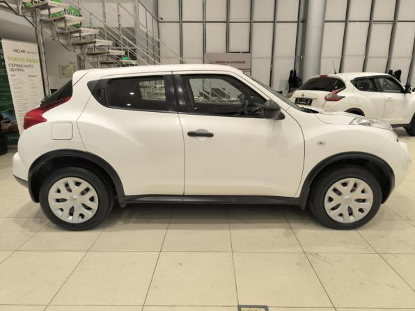 Nissan Juke I с пробегом 2012 года, цена 950 000 рублей, 119255 км, внедорожник, Автокод Объявления