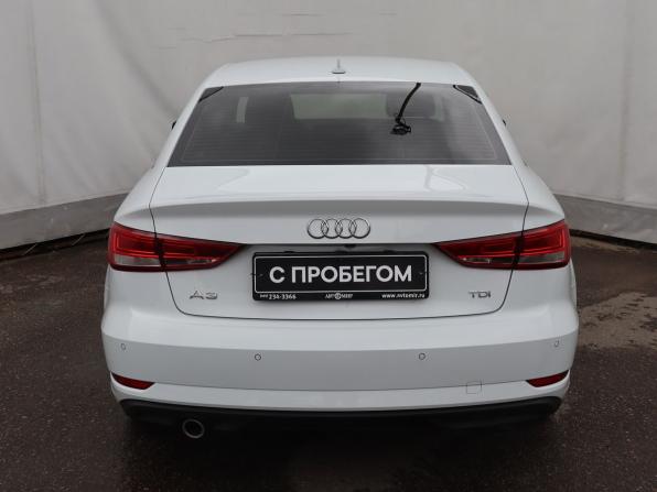 Audi A3 III (8V) Рестайлинг с пробегом 2018 года, цена 1 999 000 рублей, 118225 км, седан, Автокод Объявления