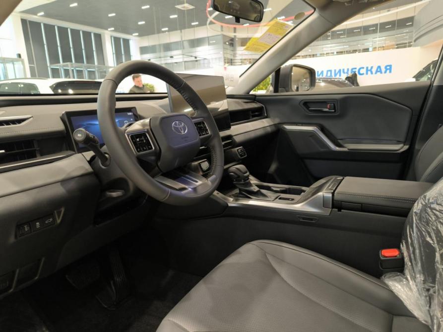 Toyota RAV4 VI (XA60) Казань  - изображение 20