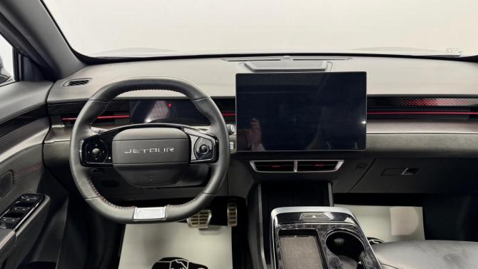 JETOUR DASHING I с пробегом 2024 года, цена 2 425 000 рублей, 4500 км, внедорожник, Автокод Объявления