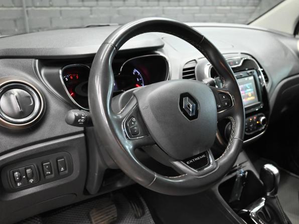 Renault Kaptur I с пробегом 2019 года, цена 1 860 000 рублей, 45796 км, внедорожник, Автокод Объявления