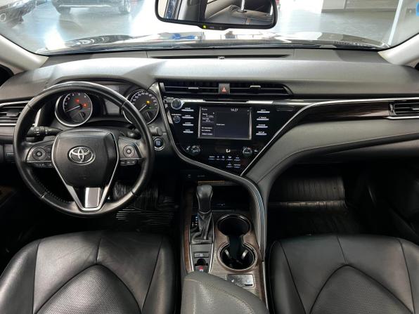 Toyota Camry VIII (XV70) с пробегом 2019 года, цена 2 450 000 рублей, 130300 км, седан, Автокод Объявления