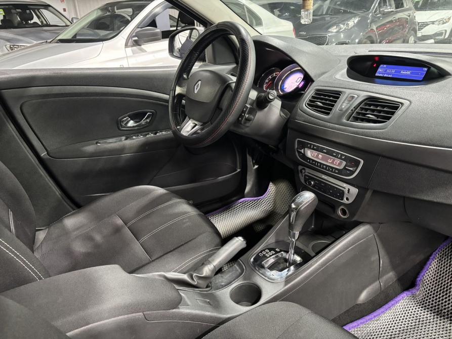 Renault Megane III Рестайлинг 2 Санкт-Петербург  - изображение 11