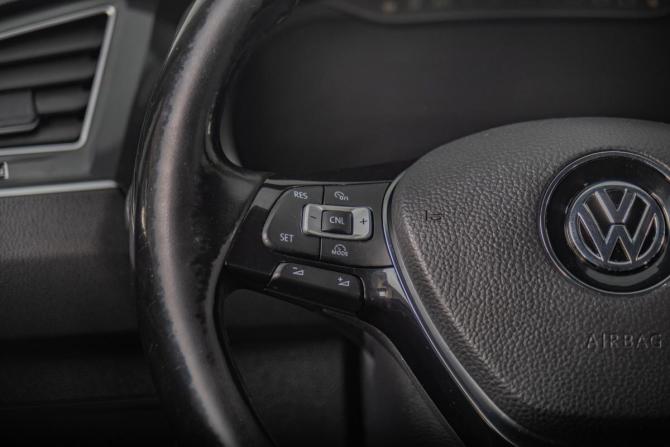 Volkswagen Tiguan II с пробегом 2018 года, цена 2 339 000 рублей, 252700 км, внедорожник, Автокод Объявления