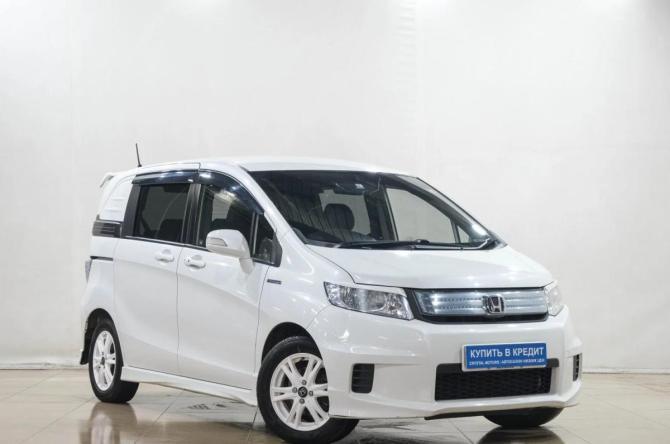 Honda Freed I Рестайлинг с пробегом 2013 года, цена 1 009 000 рублей, 225000 км, компактвэн, Автокод Объявления