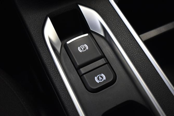 Haval M6 II с пробегом 2023 года, цена 1 750 000 рублей, 29520 км, внедорожник, Автокод Объявления