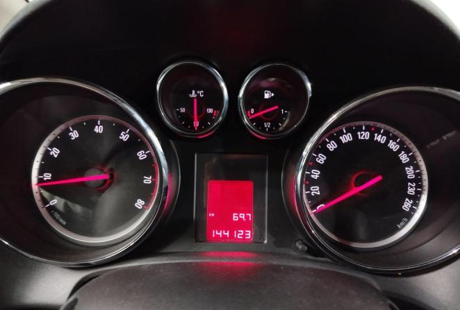 Opel Astra H Рестайлинг с пробегом 2011 года, цена 680 000 рублей, 144123 км, хэтчбек, Автокод Объявления