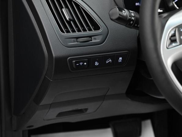 Hyundai ix35 I Рестайлинг с пробегом 2014 года, цена 919 000 рублей, 129070 км, внедорожник, Автокод Объявления