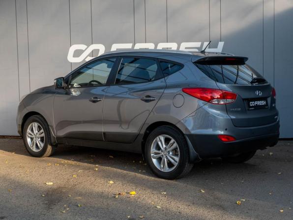 Hyundai ix35 I с пробегом 2011 года, цена 1 099 000 рублей, 204815 км, внедорожник, Автокод Объявления