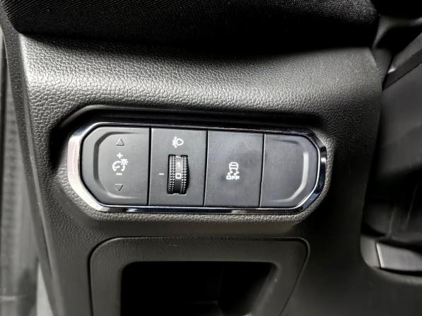Haval Jolion I с пробегом 2023 года, цена 1 499 000 рублей, 101680 км, внедорожник, Автокод Объявления