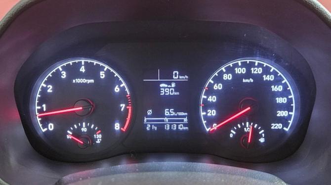 Hyundai Solaris II с пробегом 2017 года, цена 1 165 000 рублей, 131298 км, седан, Автокод Объявления