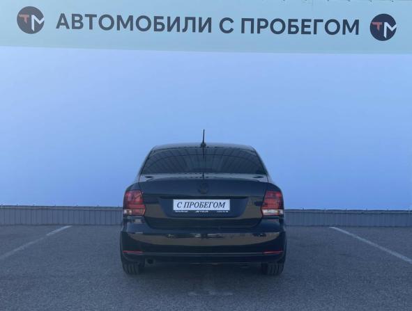 Volkswagen Polo V Рестайлинг с пробегом 2018 года, цена 1 332 400 рублей, 83021 км, седан, Автокод Объявления