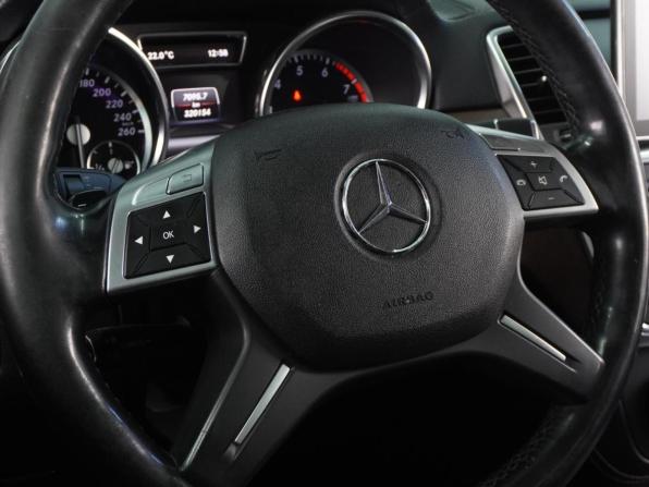 Mercedes-Benz GL-Класс II (X166) с пробегом 2012 года, цена 2 119 000 рублей, 320154 км, внедорожник, Автокод Объявления