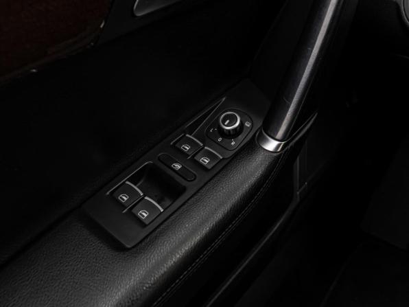Volkswagen Passat B7 с пробегом 2014 года, цена 1 210 000 рублей, 238051 км, седан, Автокод Объявления