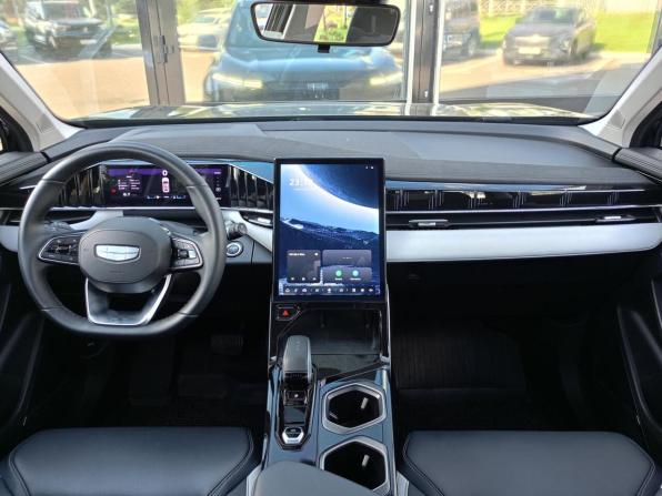 Geely Atlas II с пробегом 2024 года, цена 2 698 000 рублей, 30115 км, внедорожник, Автокод Объявления